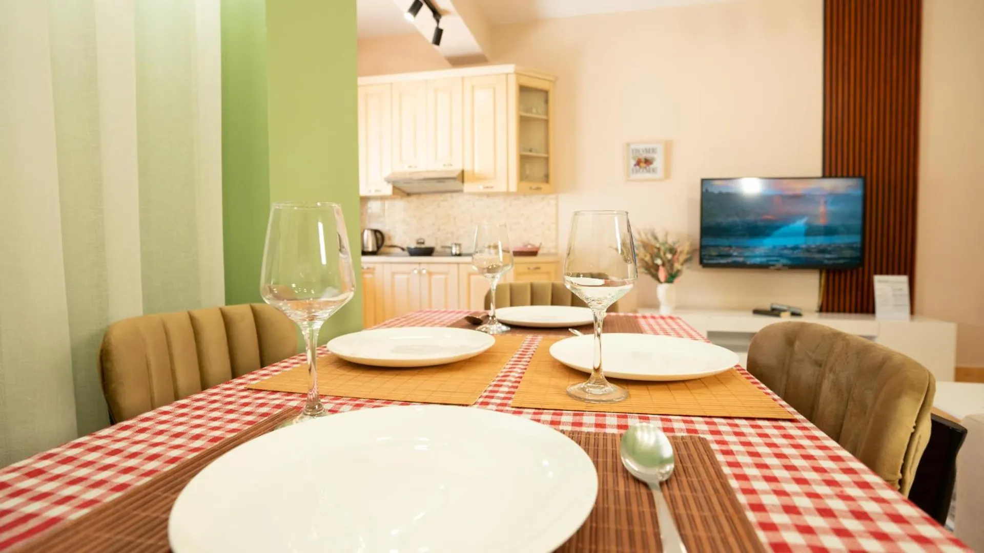 Urban Gem Apt - Tirana Albanië