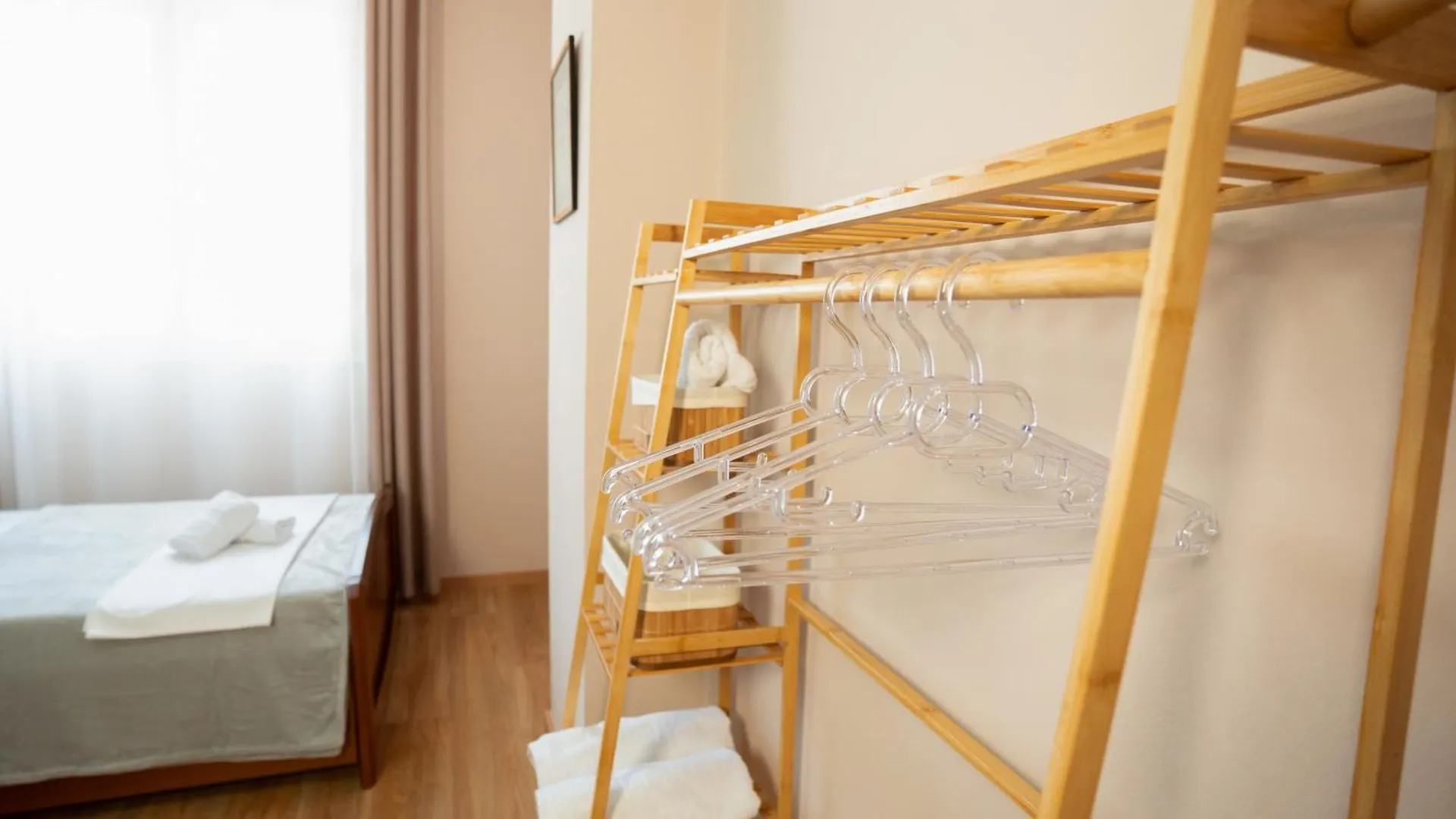 Appartement Urban Gem Apt - Tirana